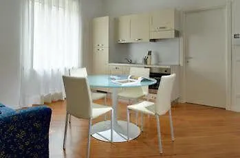 아파트호텔 My House *